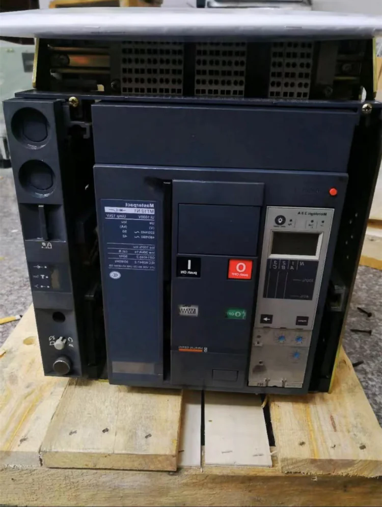 ABBܿܶ·E3S1600-R800-PR121/P-LI-WHR-4P